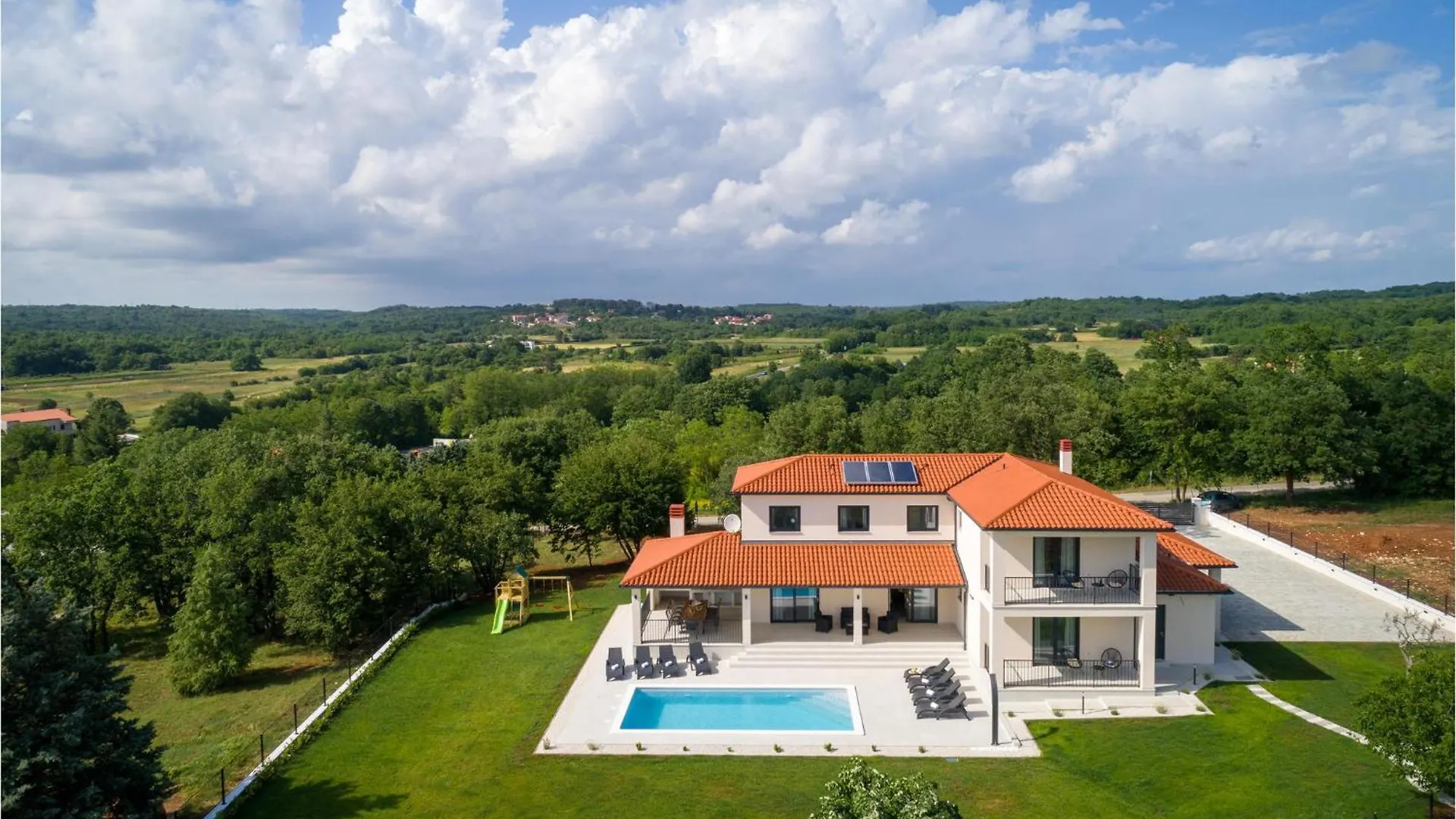 Cozy Home In Prodol With Wifi Manjadvorci